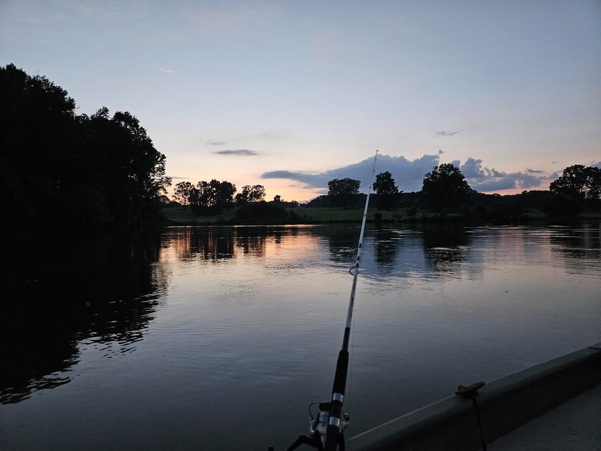 guided fishing tour on Lake Sinclair, Georgia
